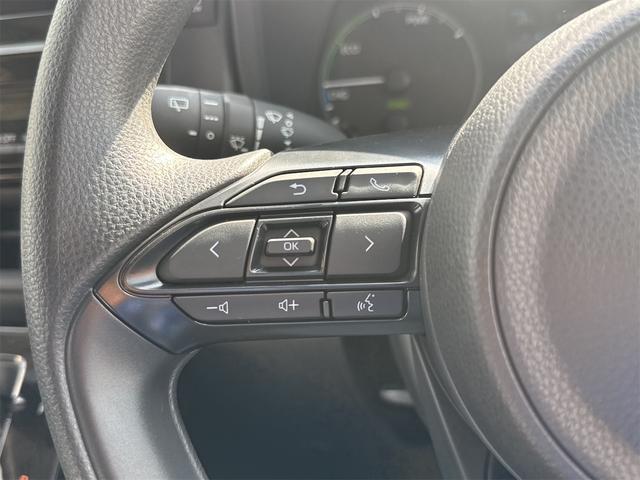 シエンタ ハイブリッドＧ　ＥＴＣ　全周囲カメラ　クリアランスソナー　オートクルーズコントロール　衝突被害軽減システム　両側電動スライドドア　オートマチックハイビーム　オートライト　ＬＥＤヘッドランプ　スマートキー（12枚目）