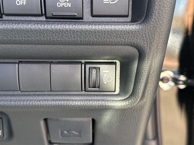 シエンタ ハイブリッドＧ　ＥＴＣ　全周囲カメラ　クリアランスソナー　オートクルーズコントロール　衝突被害軽減システム　両側電動スライドドア　オートマチックハイビーム　オートライト　ＬＥＤヘッドランプ　スマートキー（41枚目）