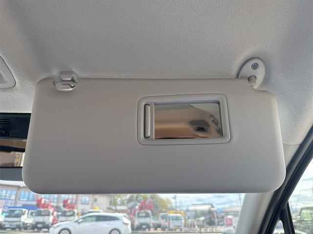 シエンタ ハイブリッドＧ　ＥＴＣ　全周囲カメラ　クリアランスソナー　オートクルーズコントロール　衝突被害軽減システム　両側電動スライドドア　オートマチックハイビーム　オートライト　ＬＥＤヘッドランプ　スマートキー（47枚目）