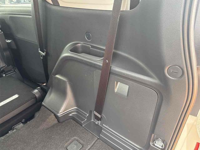 シエンタ Ｇ　ＥＴＣ　バックカメラ　オートクルーズコントロール　レーンアシスト　衝突被害軽減システム　両側電動スライドドア　オートマチックハイビーム　オートライト　ＬＥＤヘッドランプ　スマートキー　電動格納ミラー（34枚目）