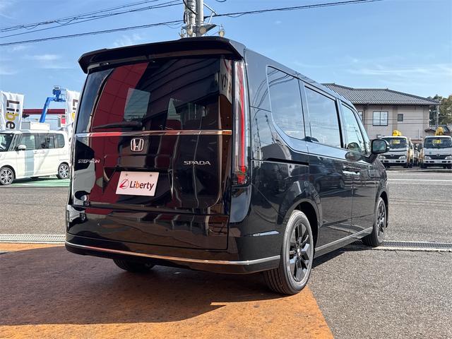 ステップワゴン スパーダ　バックカメラ　クリアランスソナー　オートクルーズコントロール　レーンアシスト　衝突被害軽減システム　両側電動スライドドア　オートライト　ＬＥＤヘッドランプ　電動リアゲート　スマートキー　電動格納ミラー（20枚目）