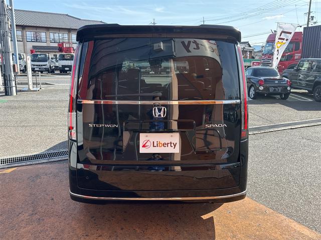ステップワゴン スパーダ　バックカメラ　クリアランスソナー　オートクルーズコントロール　レーンアシスト　衝突被害軽減システム　両側電動スライドドア　オートライト　ＬＥＤヘッドランプ　電動リアゲート　スマートキー　電動格納ミラー（21枚目）