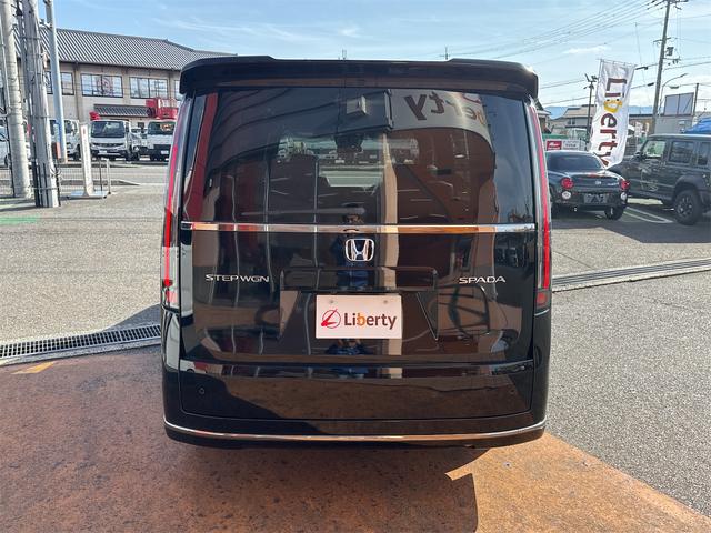 ステップワゴン スパーダ　バックカメラ　クリアランスソナー　オートクルーズコントロール　レーンアシスト　衝突被害軽減システム　両側電動スライドドア　オートライト　ＬＥＤヘッドランプ　電動リアゲート　スマートキー　電動格納ミラー（23枚目）