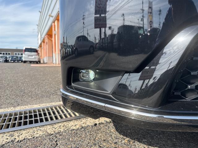 ステップワゴン スパーダ　バックカメラ　クリアランスソナー　オートクルーズコントロール　レーンアシスト　衝突被害軽減システム　両側電動スライドドア　オートライト　ＬＥＤヘッドランプ　電動リアゲート　スマートキー　電動格納ミラー（54枚目）