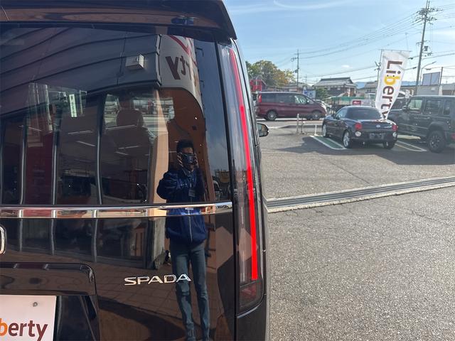 ステップワゴン スパーダ　バックカメラ　クリアランスソナー　オートクルーズコントロール　レーンアシスト　衝突被害軽減システム　両側電動スライドドア　オートライト　ＬＥＤヘッドランプ　電動リアゲート　スマートキー　電動格納ミラー（57枚目）