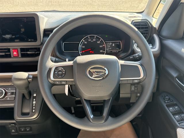 ムーヴ X バックカメラ 両側スライド・片側電動 クリアランスソナー 衝突被害軽減システム オートライト スマートキー アイドリングストップ 電動格納ミラー シートヒーター ベンチシート CVT ESC エアコン(6枚目)