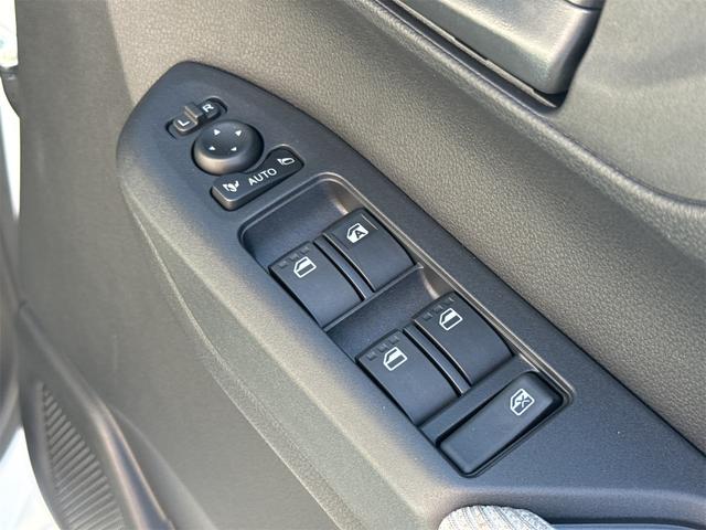 ムーヴ X バックカメラ 両側スライド・片側電動 クリアランスソナー 衝突被害軽減システム オートライト スマートキー アイドリングストップ 電動格納ミラー シートヒーター ベンチシート CVT ESC エアコン(13枚目)