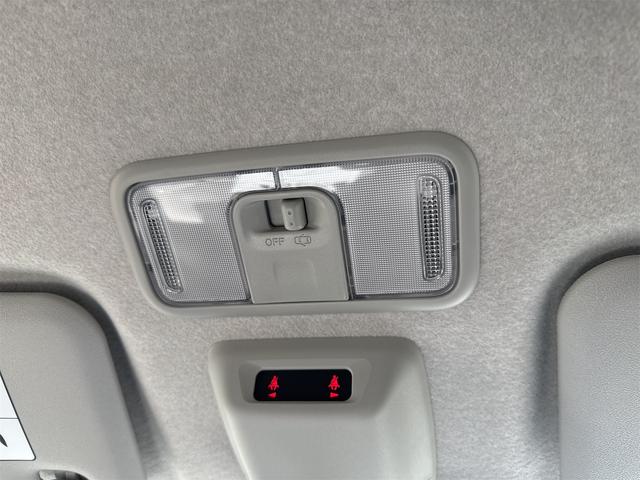 ムーヴ X バックカメラ 両側スライド・片側電動 クリアランスソナー 衝突被害軽減システム オートライト スマートキー アイドリングストップ 電動格納ミラー シートヒーター ベンチシート CVT ESC エアコン(41枚目)