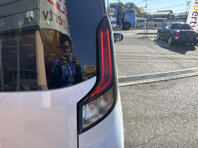 ムーヴ X バックカメラ 両側スライド・片側電動 クリアランスソナー 衝突被害軽減システム オートライト スマートキー アイドリングストップ 電動格納ミラー シートヒーター ベンチシート CVT ESC エアコン(53枚目)