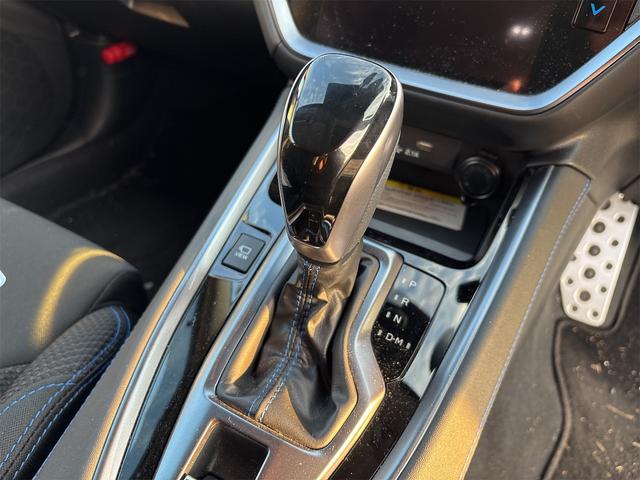 レヴォーグ GT-H EX 4WD ETC バックカメラ サイドカメラ ナビ TV クリアランスソナー オートクルーズコントロール レーンアシスト 衝突被害軽減システム アルミホイール オートライト(11枚目)