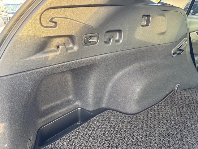 レヴォーグ GT-H EX 4WD ETC バックカメラ サイドカメラ ナビ TV クリアランスソナー オートクルーズコントロール レーンアシスト 衝突被害軽減システム アルミホイール オートライト(30枚目)