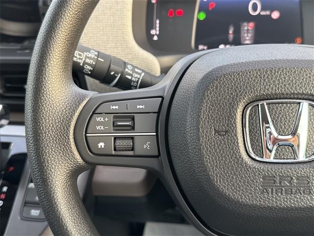 フリード エアー EX クロスター バックカメラ クリアランスソナー レーンアシスト 両側電動スライドドア オートライト スマートキー 電動格納ミラー 3列シート CVT USB ESC(12枚目)