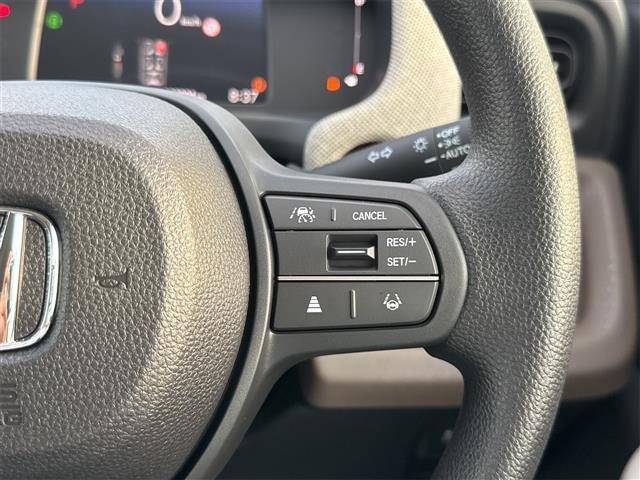 フリード エアー EX クロスター バックカメラ クリアランスソナー レーンアシスト 両側電動スライドドア オートライト スマートキー 電動格納ミラー 3列シート CVT USB ESC(13枚目)