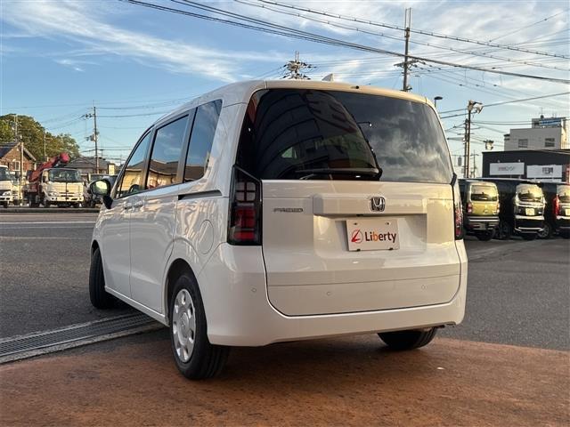 フリード エアー EX クロスター バックカメラ クリアランスソナー レーンアシスト 両側電動スライドドア オートライト スマートキー 電動格納ミラー 3列シート CVT USB ESC(18枚目)