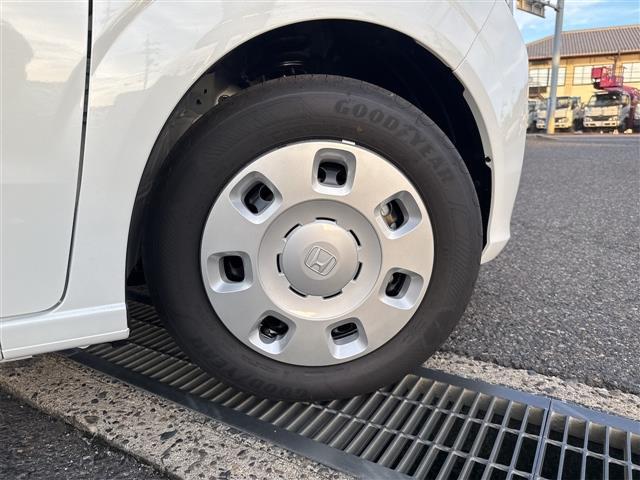 フリード エアー EX クロスター バックカメラ クリアランスソナー レーンアシスト 両側電動スライドドア オートライト スマートキー 電動格納ミラー 3列シート CVT USB ESC(23枚目)