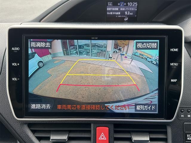 トヨタ ヴォクシー 9枚目