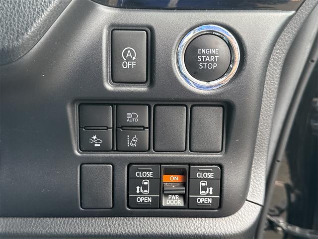 トヨタ ヴォクシー 11枚目