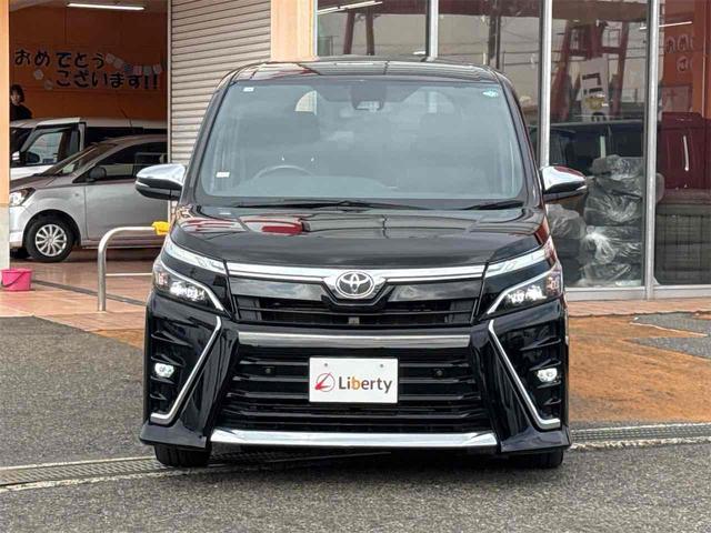 トヨタ ヴォクシー 15枚目