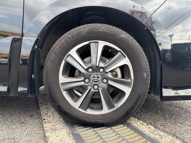 トヨタ ヴォクシー 23枚目