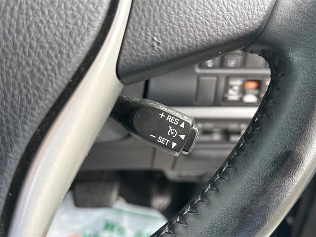 トヨタ ヴォクシー 28枚目