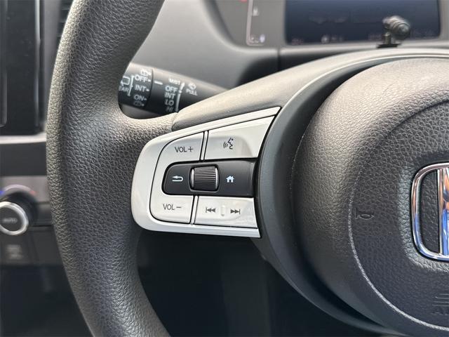 フィット ホーム　ＥＴＣ　バックカメラ　ナビ　クリアランスソナー　オートクルーズコントロール　レーンアシスト　衝突被害軽減システム　オートライト　ＬＥＤヘッドランプ　スマートキー　電動格納ミラー（12枚目）