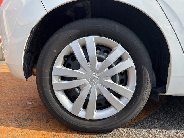 フィット ホーム　ＥＴＣ　バックカメラ　ナビ　クリアランスソナー　オートクルーズコントロール　レーンアシスト　衝突被害軽減システム　オートライト　ＬＥＤヘッドランプ　スマートキー　電動格納ミラー（23枚目）