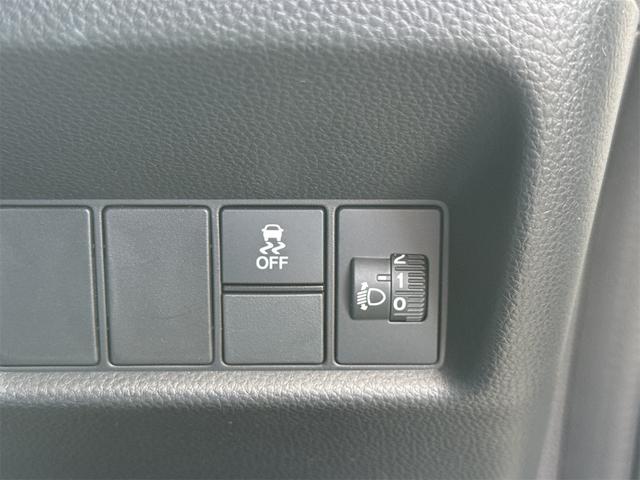 フィット ホーム　ＥＴＣ　バックカメラ　ナビ　クリアランスソナー　オートクルーズコントロール　レーンアシスト　衝突被害軽減システム　オートライト　ＬＥＤヘッドランプ　スマートキー　電動格納ミラー（26枚目）