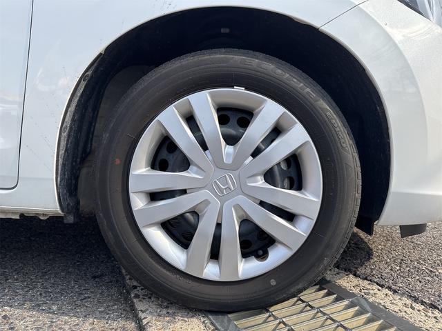 フィット ホーム　ＥＴＣ　バックカメラ　ナビ　クリアランスソナー　オートクルーズコントロール　レーンアシスト　衝突被害軽減システム　オートライト　ＬＥＤヘッドランプ　スマートキー　電動格納ミラー（31枚目）