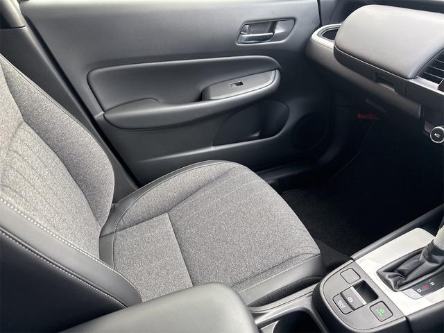 フィット ホーム　ＥＴＣ　バックカメラ　ナビ　クリアランスソナー　オートクルーズコントロール　レーンアシスト　衝突被害軽減システム　オートライト　ＬＥＤヘッドランプ　スマートキー　電動格納ミラー（41枚目）