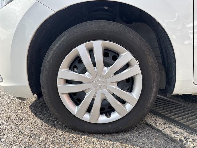 フィット ホーム　ＥＴＣ　バックカメラ　ナビ　クリアランスソナー　オートクルーズコントロール　レーンアシスト　衝突被害軽減システム　オートライト　ＬＥＤヘッドランプ　スマートキー　電動格納ミラー（52枚目）