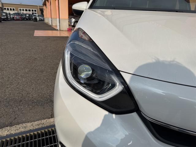 フィット ホーム　ＥＴＣ　バックカメラ　ナビ　クリアランスソナー　オートクルーズコントロール　レーンアシスト　衝突被害軽減システム　オートライト　ＬＥＤヘッドランプ　スマートキー　電動格納ミラー（53枚目）