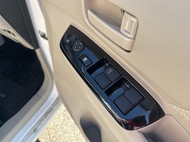 ルークス Ｘ　ＥＴＣ　バックカメラ　両側スライド・片側電動　ナビ　ＴＶ　クリアランスソナー　スマートキー　アイドリングストップ　電動格納ミラー　ベンチシート　ＣＶＴ　ＣＤ　ＵＳＢ（14枚目）