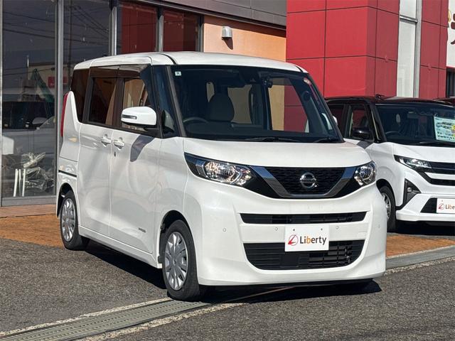 ルークス Ｘ　ＥＴＣ　バックカメラ　両側スライド・片側電動　ナビ　ＴＶ　クリアランスソナー　スマートキー　アイドリングストップ　電動格納ミラー　ベンチシート　ＣＶＴ　ＣＤ　ＵＳＢ（16枚目）