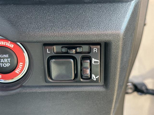 ジムニー ＸＣ　４ＷＤ　ＥＴＣ　バックカメラ　ナビ　ＴＶ　オートクルーズコントロール　レーンアシスト　衝突被害軽減システム　オートライト　ヘッドライトウォッシャー　スマートキー（32枚目）