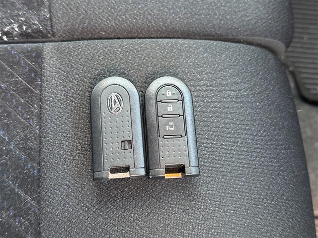 タント カスタムＸ　ＳＡＩＩ　ＥＴＣ　バックカメラ　両側スライド・片側電動　ナビ　ＴＶ　クリアランスソナー　衝突被害軽減システム　スマートキー　アイドリングストップ　電動格納ミラー　ベンチシート　ＣＶＴ（13枚目）