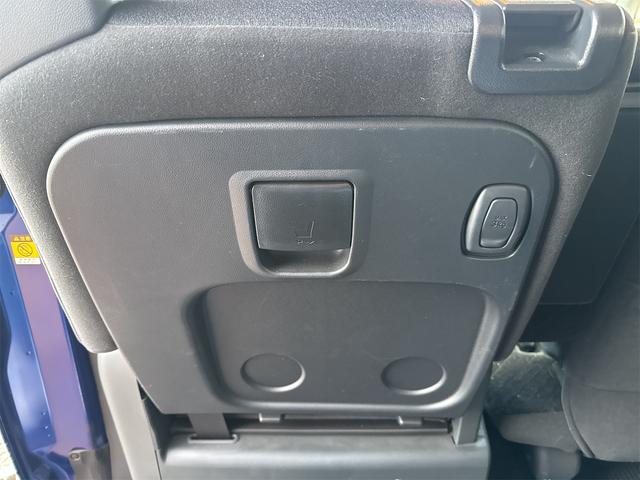 タント カスタムＸ　ＳＡＩＩ　ＥＴＣ　バックカメラ　両側スライド・片側電動　ナビ　ＴＶ　クリアランスソナー　衝突被害軽減システム　スマートキー　アイドリングストップ　電動格納ミラー　ベンチシート　ＣＶＴ（32枚目）