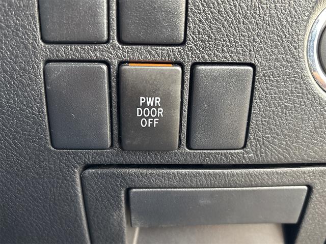 ヴェルファイア ２．５Ｚ　Ａエディション　ゴールデンアイズ　バックカメラ　ＴＶ　クリアランスソナー　オートクルーズコントロール　両側電動スライドドア　ＬＥＤヘッドランプ　サンルーフ　電動リアゲート　スマートキー　電動格納ミラー　後席モニター　３列シート　ＣＶＴ（11枚目）