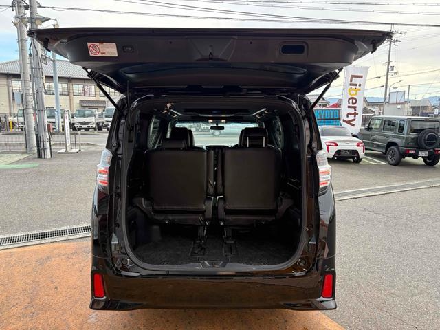 ヴェルファイア ２．５Ｚ　Ａエディション　ゴールデンアイズ　バックカメラ　ＴＶ　クリアランスソナー　オートクルーズコントロール　両側電動スライドドア　ＬＥＤヘッドランプ　サンルーフ　電動リアゲート　スマートキー　電動格納ミラー　後席モニター　３列シート　ＣＶＴ（23枚目）