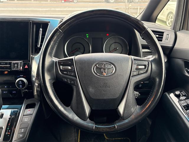 ヴェルファイア ２．５Ｚ　Ａエディション　ゴールデンアイズ　バックカメラ　ＴＶ　クリアランスソナー　オートクルーズコントロール　両側電動スライドドア　ＬＥＤヘッドランプ　サンルーフ　電動リアゲート　スマートキー　電動格納ミラー　後席モニター　３列シート　ＣＶＴ（32枚目）