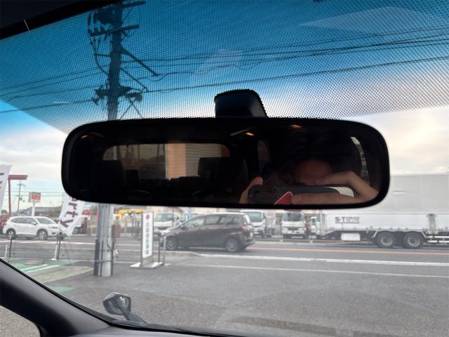 ヴェルファイア ２．５Ｚ　Ａエディション　ゴールデンアイズ　バックカメラ　ＴＶ　クリアランスソナー　オートクルーズコントロール　両側電動スライドドア　ＬＥＤヘッドランプ　サンルーフ　電動リアゲート　スマートキー　電動格納ミラー　後席モニター　３列シート　ＣＶＴ（42枚目）