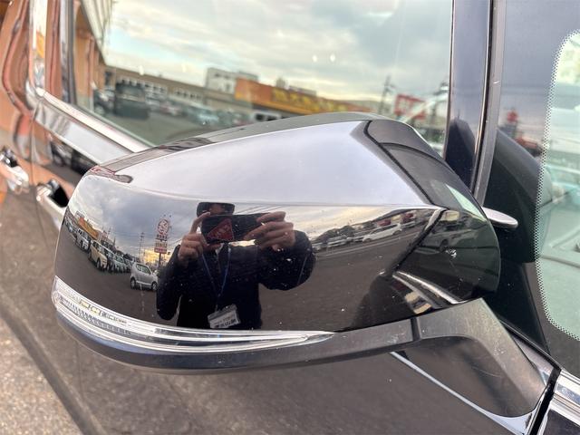 ヴェルファイア ２．５Ｚ　Ａエディション　ゴールデンアイズ　バックカメラ　ＴＶ　クリアランスソナー　オートクルーズコントロール　両側電動スライドドア　ＬＥＤヘッドランプ　サンルーフ　電動リアゲート　スマートキー　電動格納ミラー　後席モニター　３列シート　ＣＶＴ（53枚目）