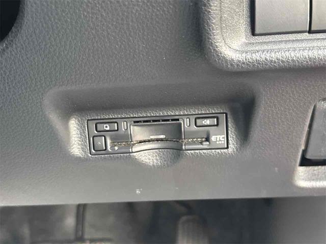 シエンタ ハイブリッドＺ　ＥＴＣ　全周囲カメラ　ナビ　クリアランスソナー　オートクルーズコントロール　衝突被害軽減システム　両側電動スライドドア　オートマチックハイビーム　ＬＥＤヘッドランプ　スマートキー　電動格納ミラー（13枚目）