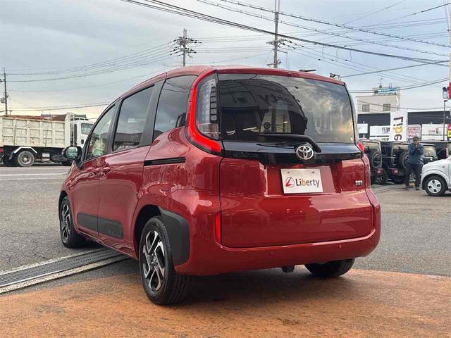 シエンタ ハイブリッドＺ　ＥＴＣ　全周囲カメラ　ナビ　クリアランスソナー　オートクルーズコントロール　衝突被害軽減システム　両側電動スライドドア　オートマチックハイビーム　ＬＥＤヘッドランプ　スマートキー　電動格納ミラー（21枚目）