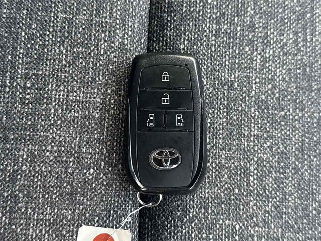 シエンタ ハイブリッドＺ　ＥＴＣ　全周囲カメラ　ナビ　クリアランスソナー　オートクルーズコントロール　衝突被害軽減システム　両側電動スライドドア　オートマチックハイビーム　ＬＥＤヘッドランプ　スマートキー　電動格納ミラー（24枚目）