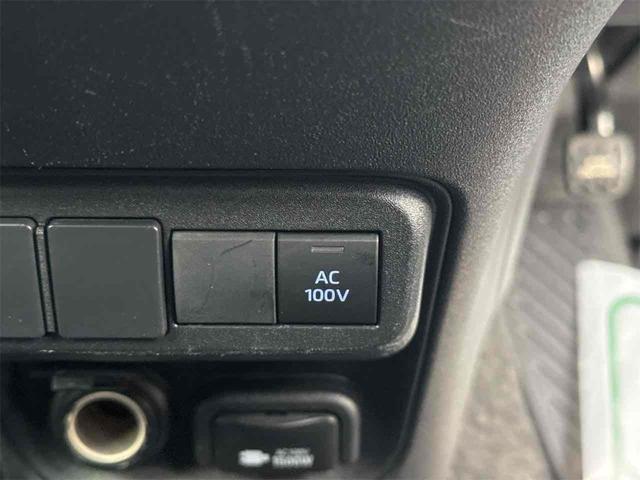 シエンタ ハイブリッドＺ　ＥＴＣ　全周囲カメラ　ナビ　クリアランスソナー　オートクルーズコントロール　衝突被害軽減システム　両側電動スライドドア　オートマチックハイビーム　ＬＥＤヘッドランプ　スマートキー　電動格納ミラー（28枚目）