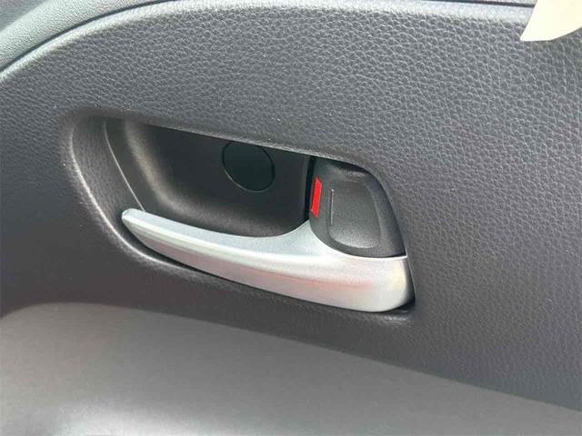 シエンタ ハイブリッドＺ　ＥＴＣ　全周囲カメラ　ナビ　クリアランスソナー　オートクルーズコントロール　衝突被害軽減システム　両側電動スライドドア　オートマチックハイビーム　ＬＥＤヘッドランプ　スマートキー　電動格納ミラー（41枚目）