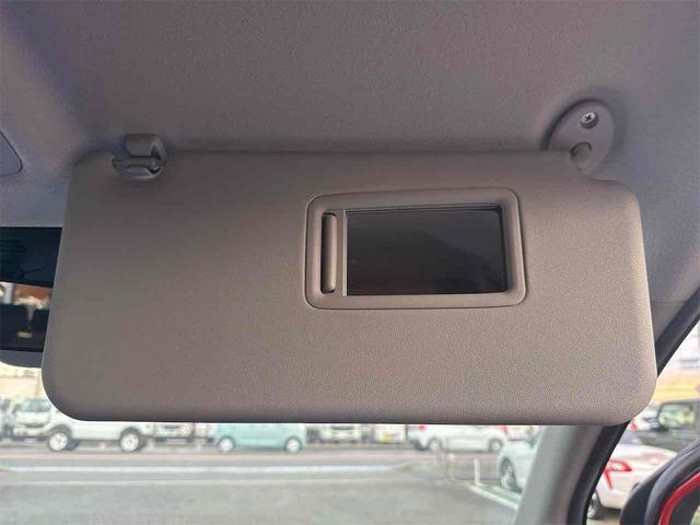 シエンタ ハイブリッドＺ　ＥＴＣ　全周囲カメラ　ナビ　クリアランスソナー　オートクルーズコントロール　衝突被害軽減システム　両側電動スライドドア　オートマチックハイビーム　ＬＥＤヘッドランプ　スマートキー　電動格納ミラー（47枚目）