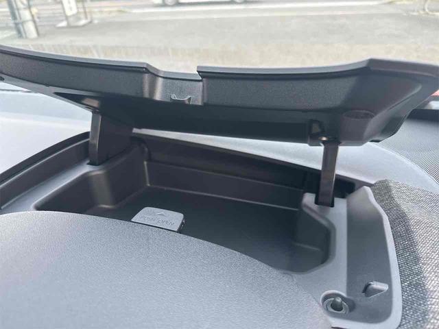 シエンタ ハイブリッドＺ　ＥＴＣ　全周囲カメラ　ナビ　クリアランスソナー　オートクルーズコントロール　衝突被害軽減システム　両側電動スライドドア　オートマチックハイビーム　ＬＥＤヘッドランプ　スマートキー　電動格納ミラー（49枚目）