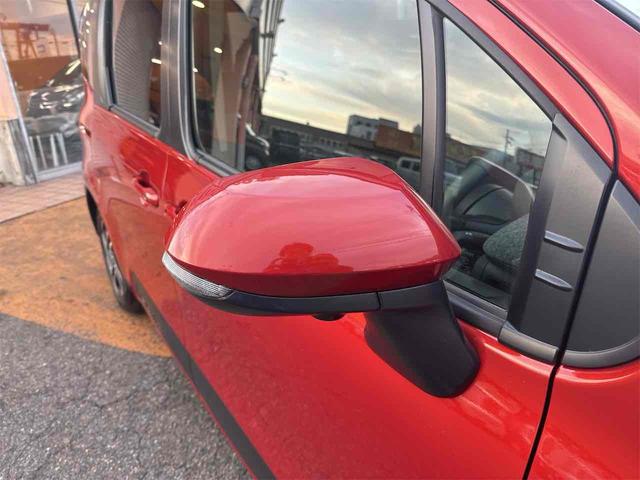 シエンタ ハイブリッドＺ　ＥＴＣ　全周囲カメラ　ナビ　クリアランスソナー　オートクルーズコントロール　衝突被害軽減システム　両側電動スライドドア　オートマチックハイビーム　ＬＥＤヘッドランプ　スマートキー　電動格納ミラー（51枚目）