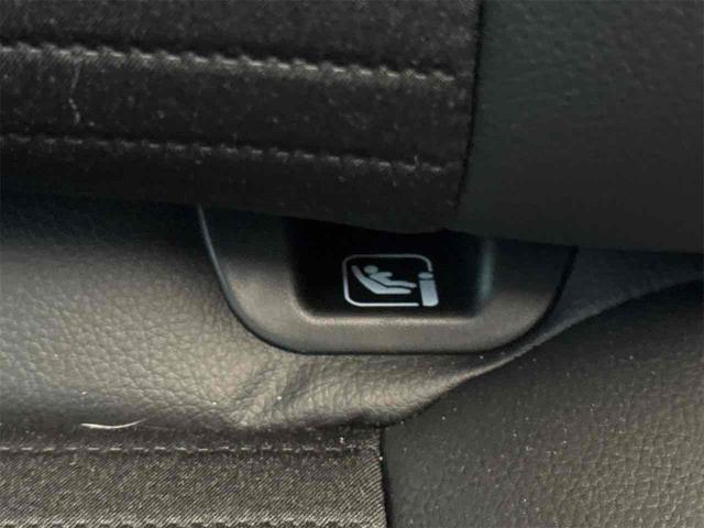 フロンクス ベースグレード　全周囲カメラ　クリアランスソナー　オートクルーズコントロール　レーンアシスト　衝突被害軽減システム　ナビ　ＴＶ　オートライト　ＬＥＤヘッドランプ　アルミホイール　スマートキー　アイドリングストップ（29枚目）